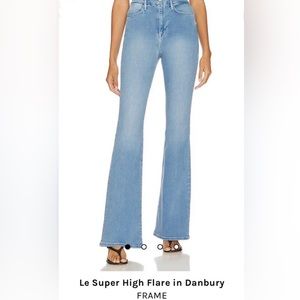 Frame Le Super High Flare NWT- Size 28 - Danbury